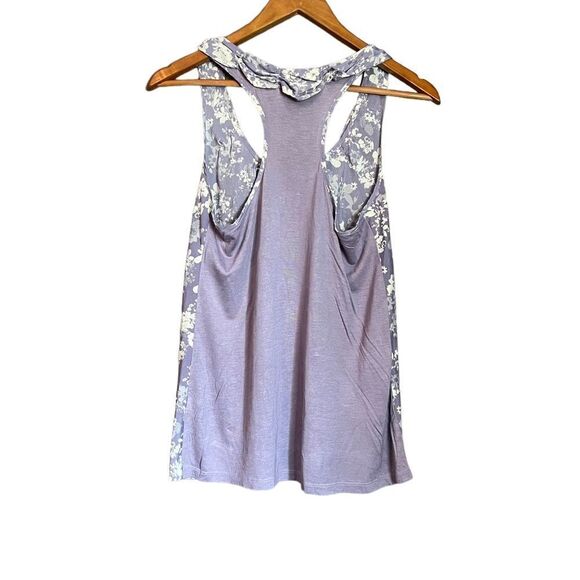3 for $30! Elle purple floral woven and knit tank‎ - Picture 8 of 8